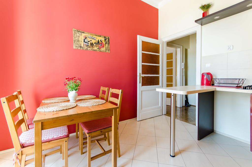 Fantasia Apartments Krakow Ngoại thất bức ảnh